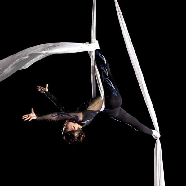 aerialist performer in the DFW Metroplex